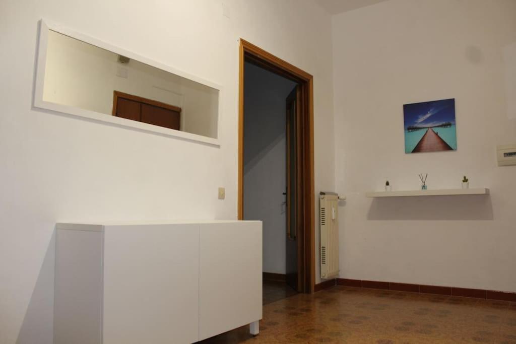 Spazioso Appartamento Castel di Leva Exterior photo
